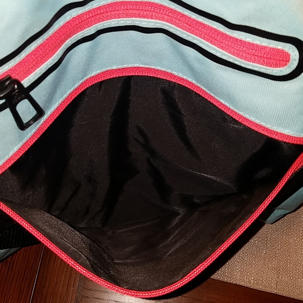 Adidas Drawstring Backpack - Picture 5 of 7